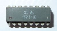351AJ dual 4 bit multiplexer