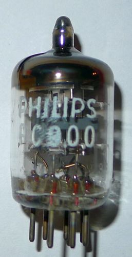 PC900 Philips