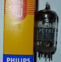 PCF82 Philips