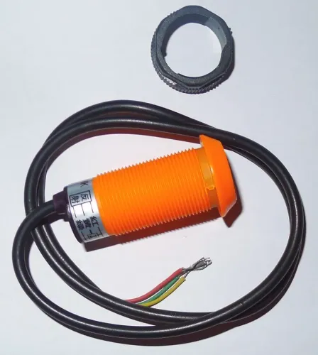 E18-D80NK infrarood nabijheidssensor